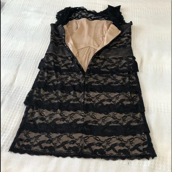 Beautiful women’s dress! - Picture 6 of 13